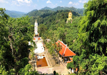Храм Wat Bang Riang