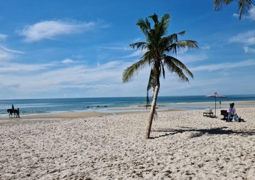 Городской пляж Hua Hin Beach
