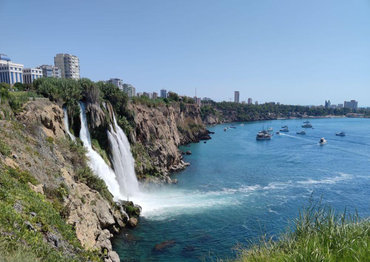 Водопад Нижний Дюден